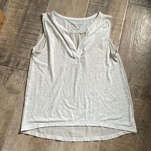 American Eagle Light Grey Heathered Split Collar Sleeveless Mixed Media Blouse S